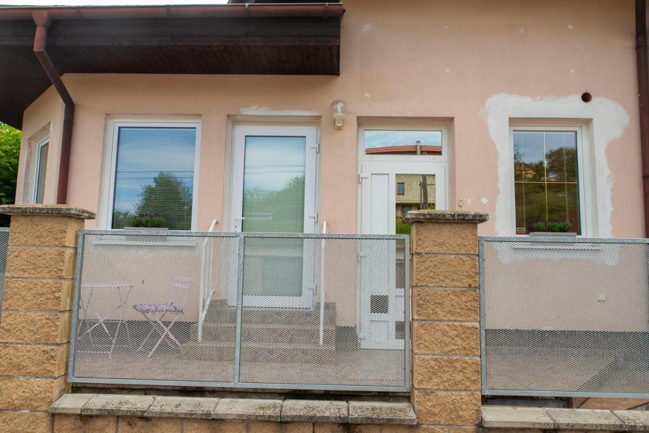 U Vetrniku Apartment *
